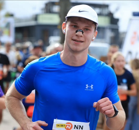 HappaTape neusstrips in gebruik tijdens training